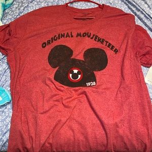 Men’s Disney Tee, NWT!